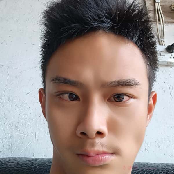 湖北23岁单身帅哥真诚找对象-绵阳征婚相亲网