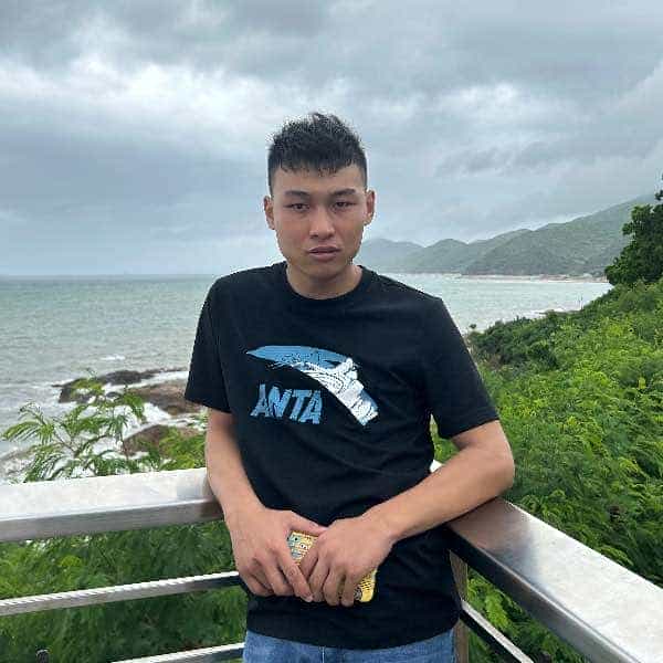 28岁岁山东单身帅哥 - 绵阳吉缘网