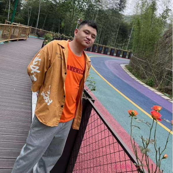 28岁岁湖南单身帅哥 - 绵阳吉缘网